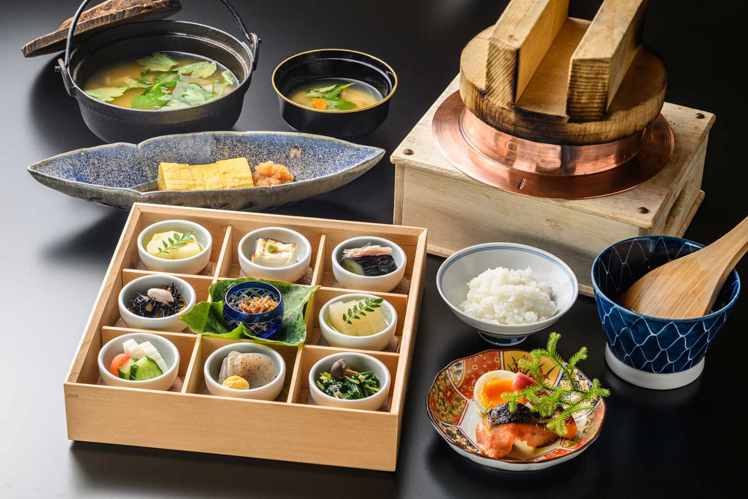 朝食